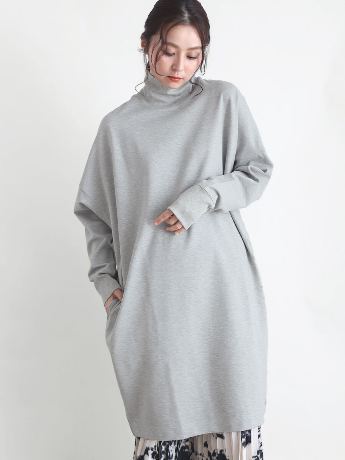 極美品✨センソユニコ 慈雨  チュニック　ロング丈　バイカラー　38М 極美品✨センソユニコ 慈雨 チュニックロング丈バイカラー38М