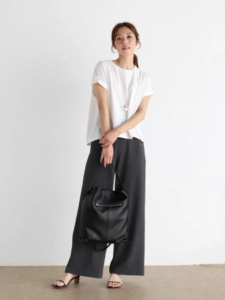 らら　ヤマダヤCLOVE YORT スリムフィット テーパードタックパンツ ヤマダヤ CLOVE YORT スリムフィット テーパードタックパンツ