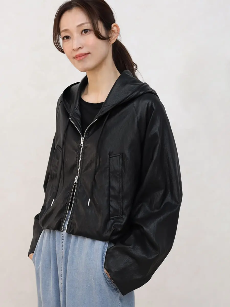 フェイクレザーショートフーディージャケット - CLOVE - CLOVE