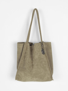 ライトグリーン