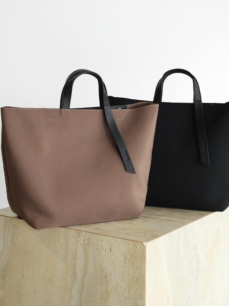 新品YAMADAYA cLove バッグギャーザショートブルゾン 薄手 CLOVE