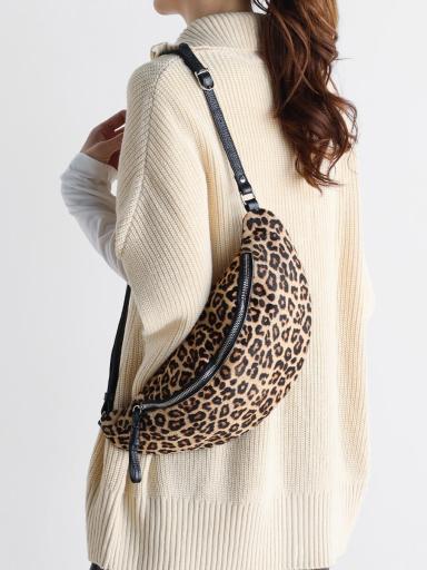 CLOVExショルダーバッグ