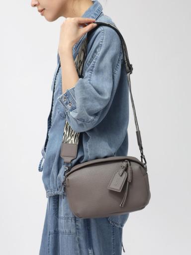 CLOVExショルダーバッグ