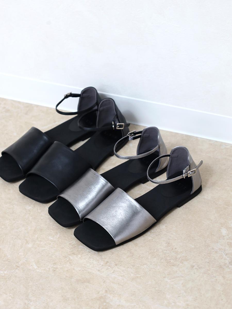 アンクルストラップフラットサンダル - CLOVE - CLOVE｜YAMADAYA STORE
