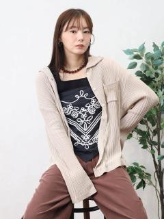ベージュ　167cm
