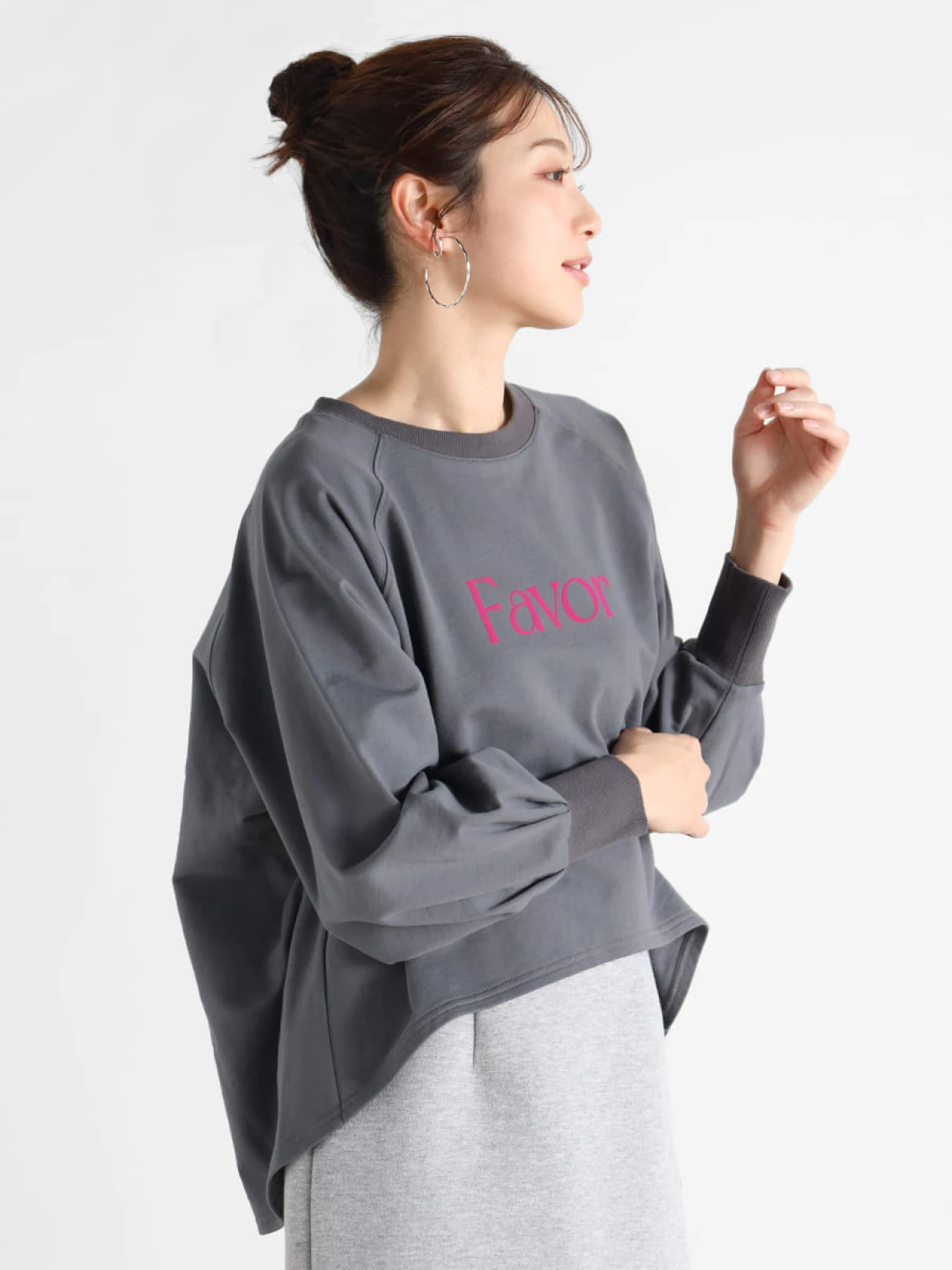 【定価16,500円】Vin　日本製　長袖トレーナー　ライトグレー　M　ヤマダヤ Vinのスウェットの商品一覧｜ファッション通販のYAMADAYA STORE