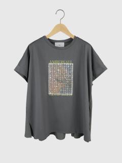 チャコールグレー