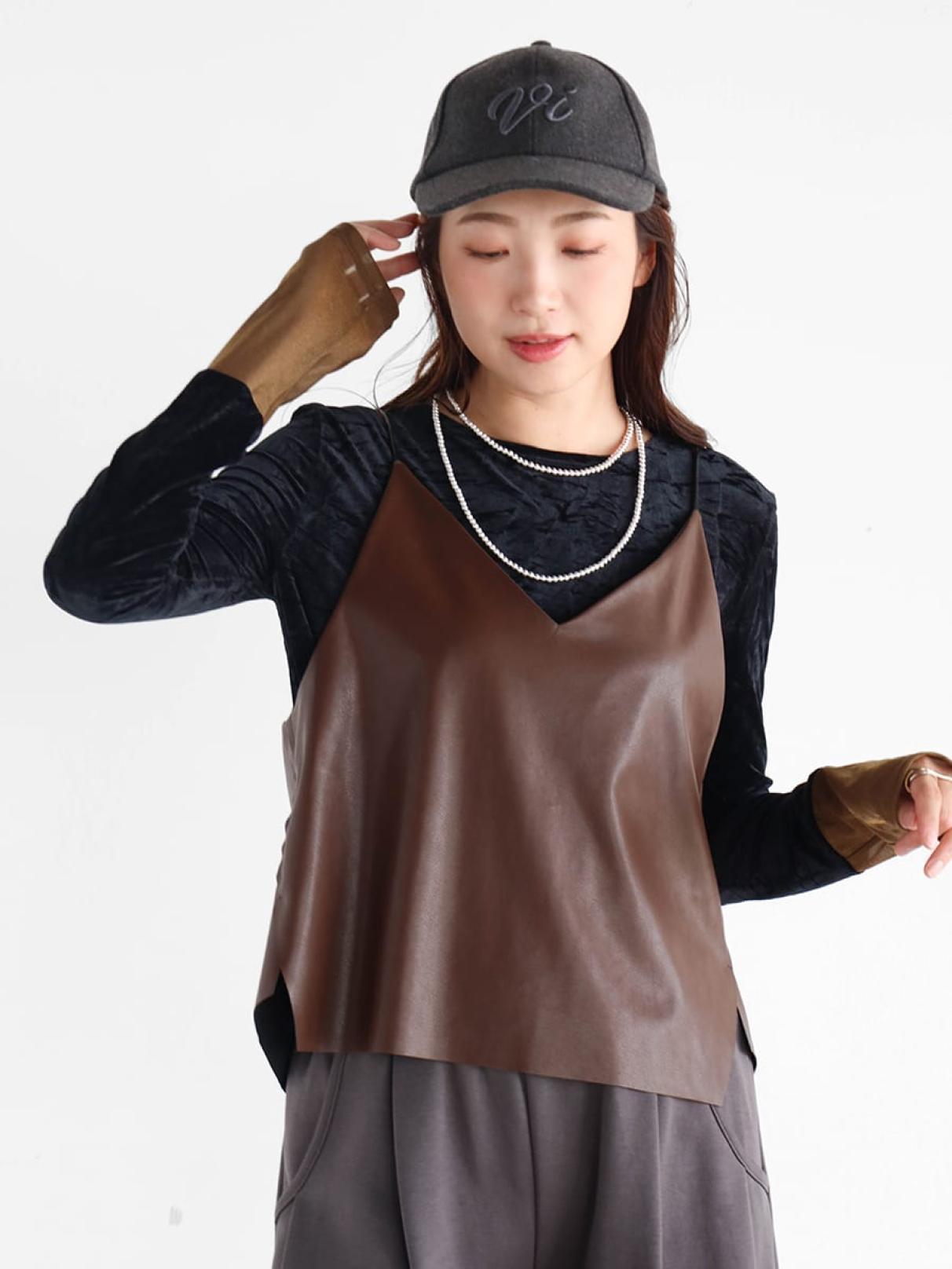 2WAYフェイクレザービスチェ - Vin - Vin｜YAMADAYA STORE