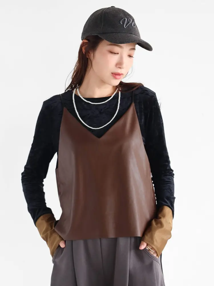 2WAYフェイクレザービスチェ - Vin - Vin｜YAMADAYA STORE