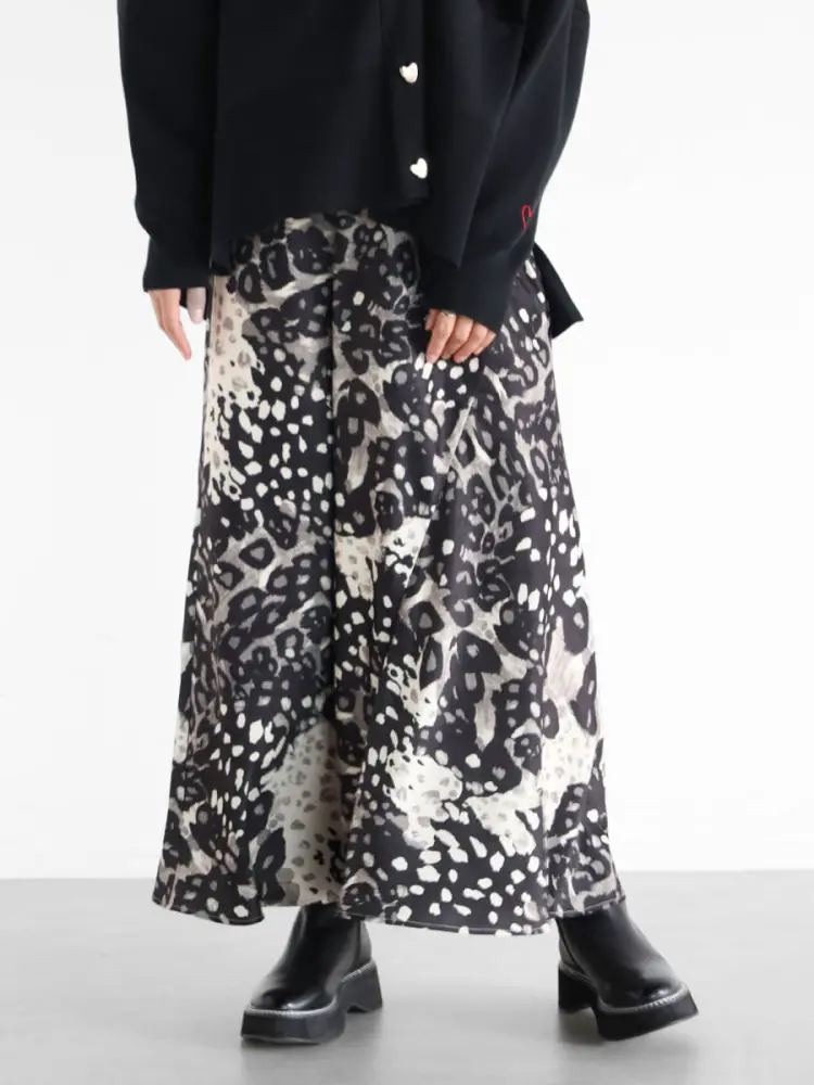 GLAVIL レオパード柄フレアスカート RESEXXY（リゼクシー）の「レオパード柄フレアスカート（スカート