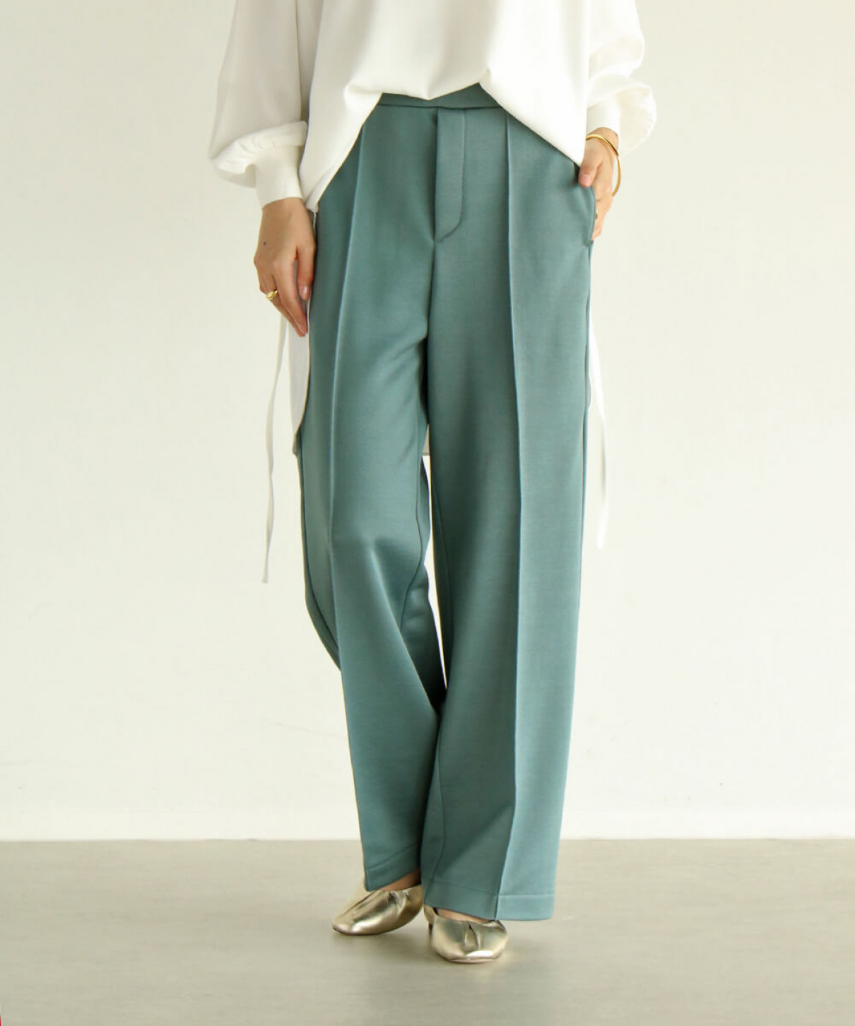 グロッシーワイドストレートパンツ Vin Yamadaya Onlinestore