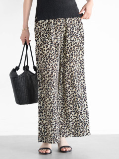 ベージュ　166cm