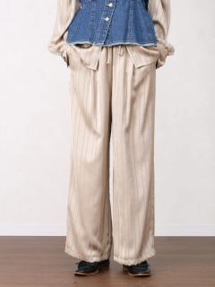 ベージュ　166cm