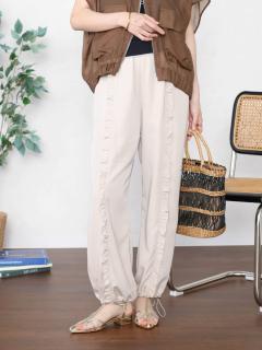 ベージュ　166cm