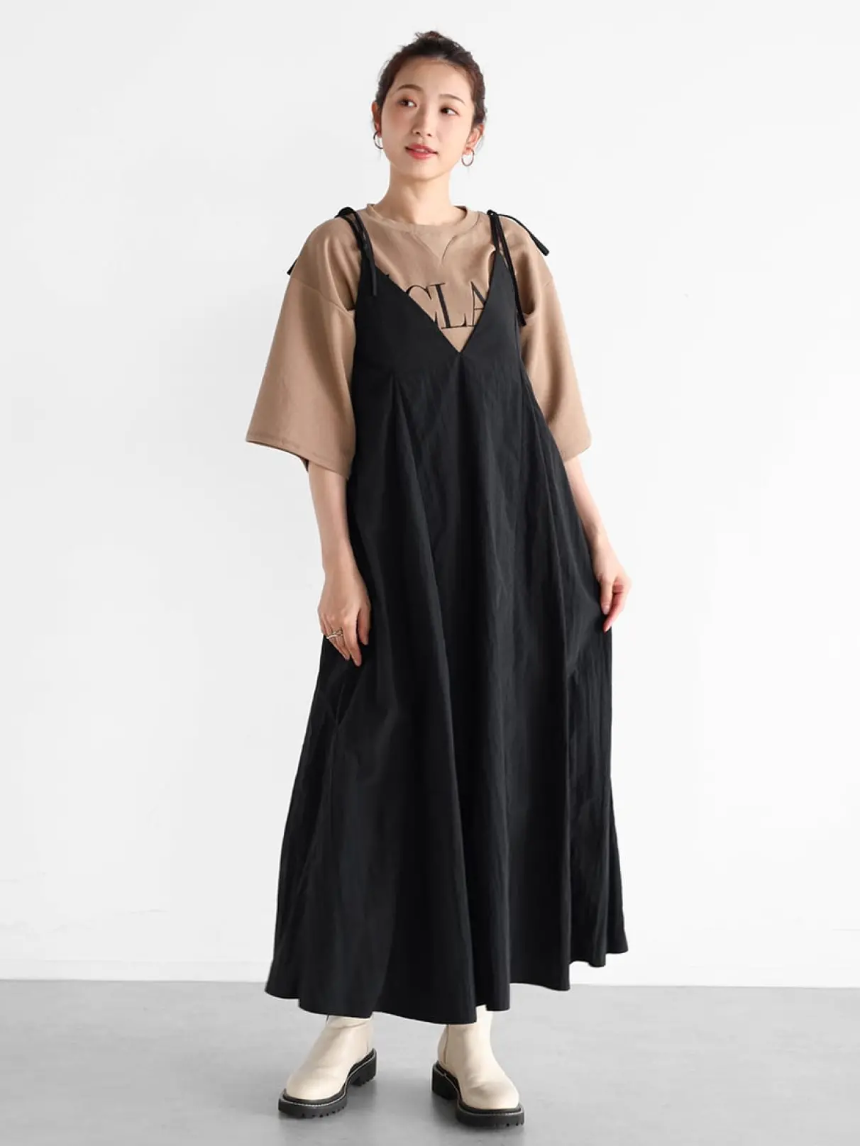 Vinのワンピース/ドレスの商品一覧｜ファッション通販のYAMADAYA