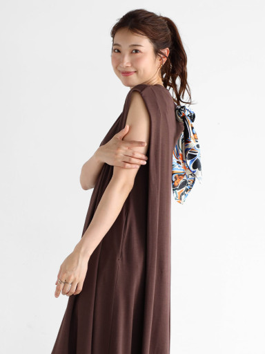 新品未使用ヤマダヤVinワンピース バックスカーフカットワンピース - Vin - Vin｜YAMADAYA STORE