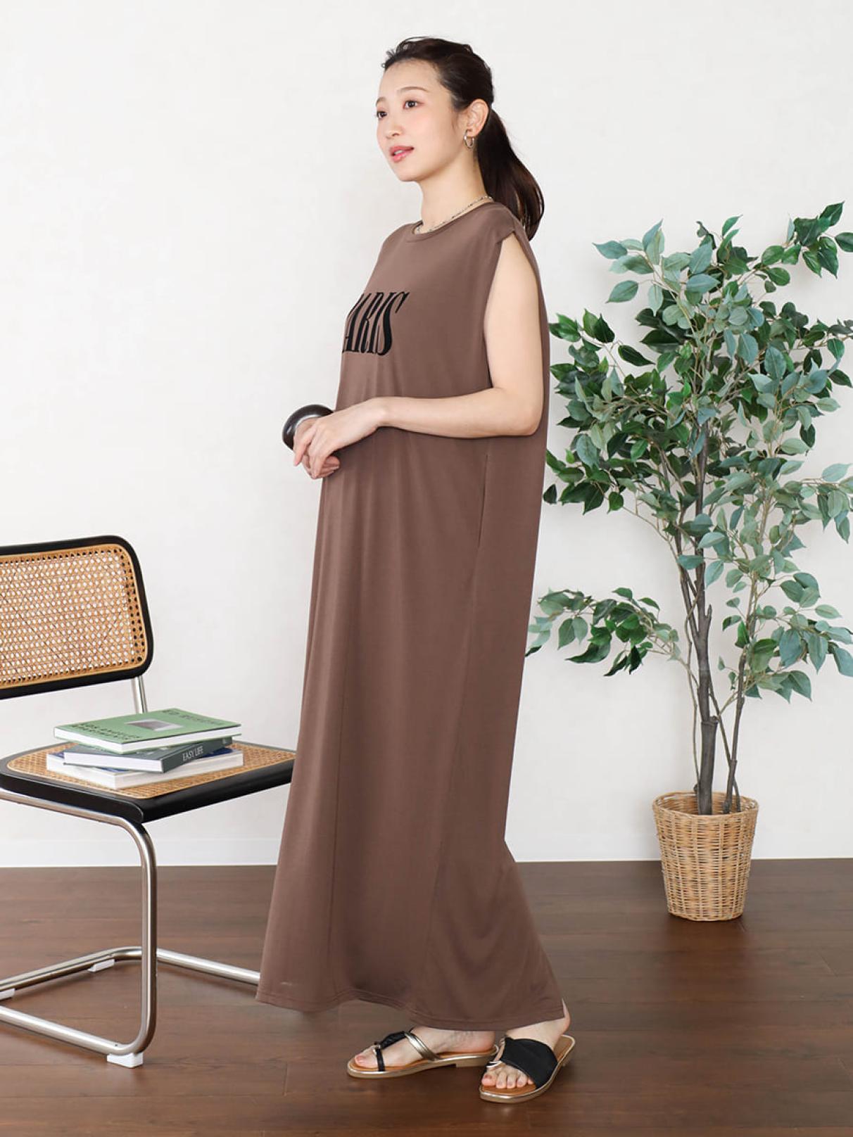 ヤマダヤ　オールインワン　ノースリーブ　黒　花柄　パンツ　新品未使用　９号 Vinのその他ワンピースの商品一覧｜ファッション通販のYAMADAYA STORE