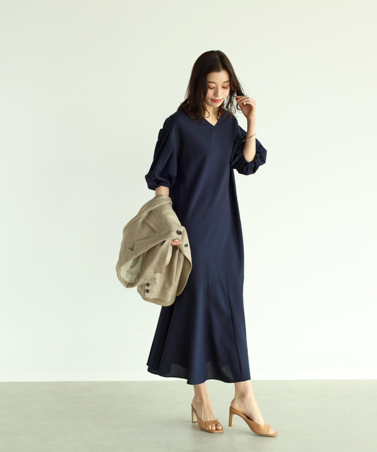新品YAMADAYA Vinパールボタンワンピース 定価27000円 五分袖 紺 3/7 new items pick by Vin - ｜YAMADAYA STORE