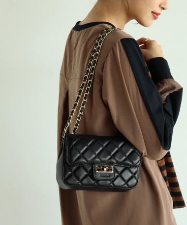 PECHINCHARxショルダーバッグ