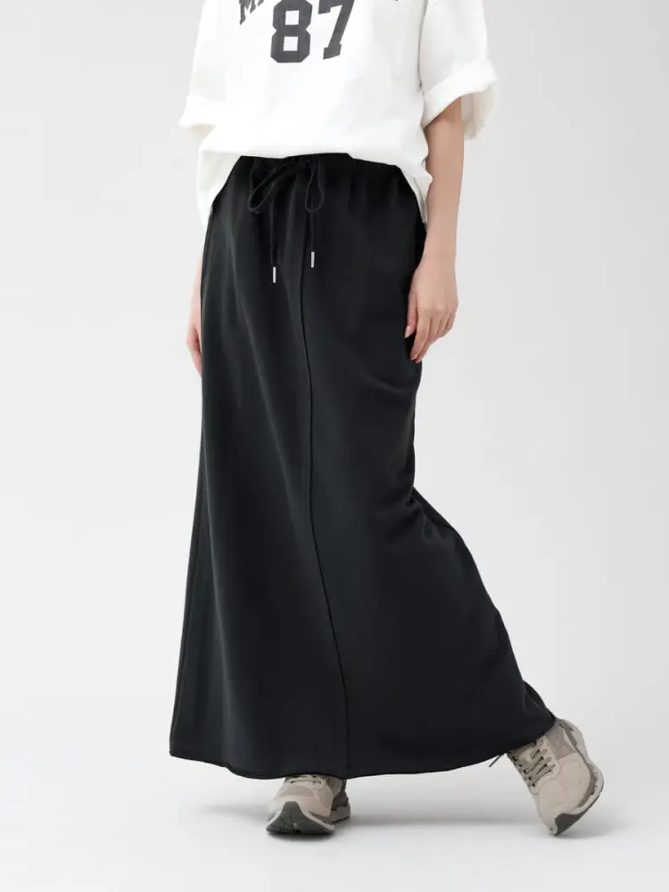 新品✨ YAMADAYA YORT スカート ホワイト 9号 新品✨ YAMADAYA YORT スカート ホワイト 9号 YORTのロング