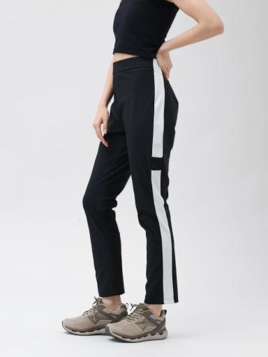 新品　YORT ストレッチパンツ　日本製　ヤマダヤ 吸水速乾・UVカット・防シワ】センタープレスプルオンパンツ