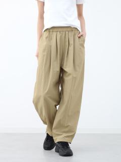 ベージュ　164cm