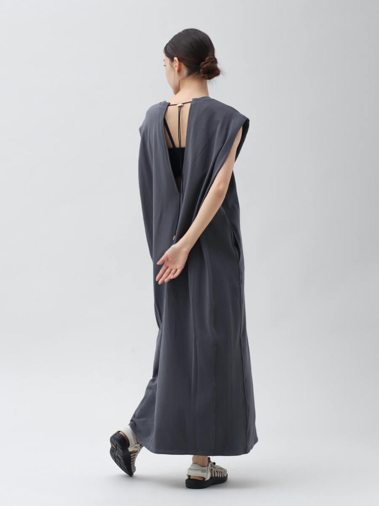 りな様専用】ヤマダヤ ワンピース、ストール（黒/灰色）2点セット