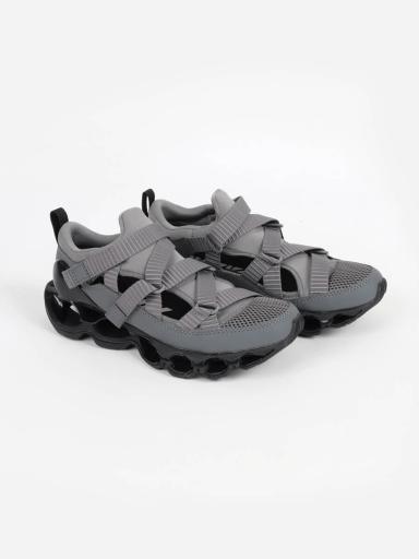 MIZUNOxスニーカー