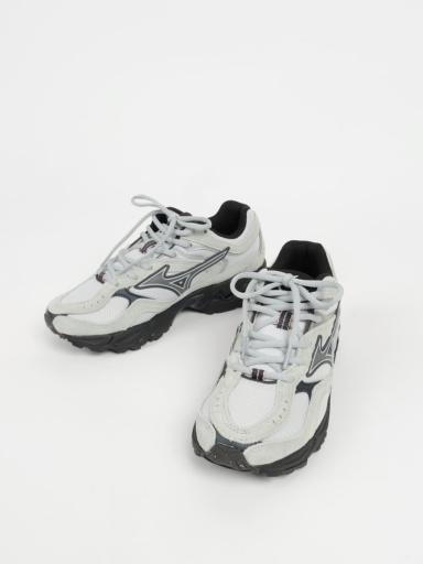 MIZUNOxスニーカー