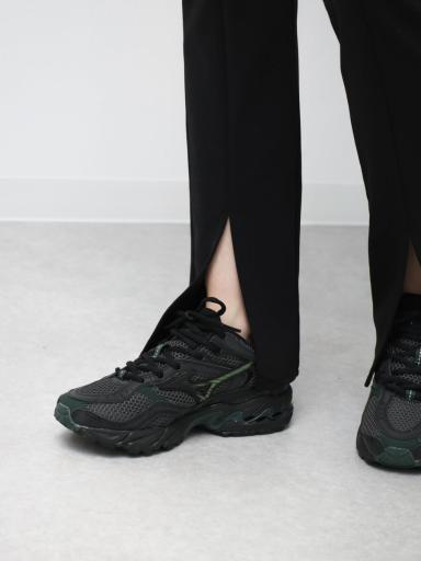 MIZUNOxスニーカー