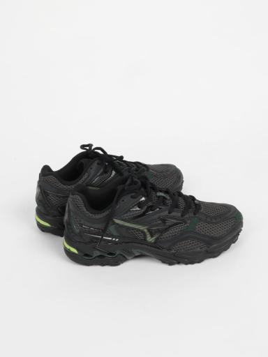 MIZUNOxスニーカー