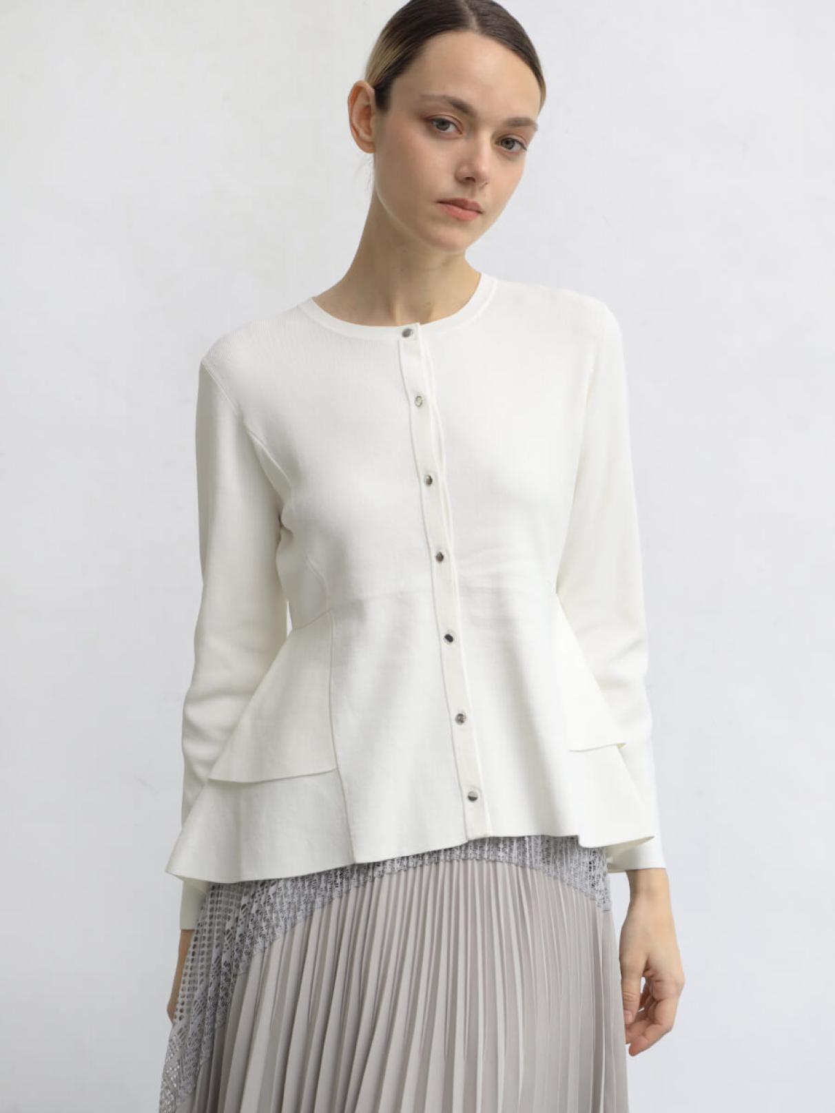 アーガ（Aga）/16Gペプラムヘムティアードカーディガン 16Gペプラムヘムティアードカーディガン - Aga - Aga｜YAMADAYA STORE