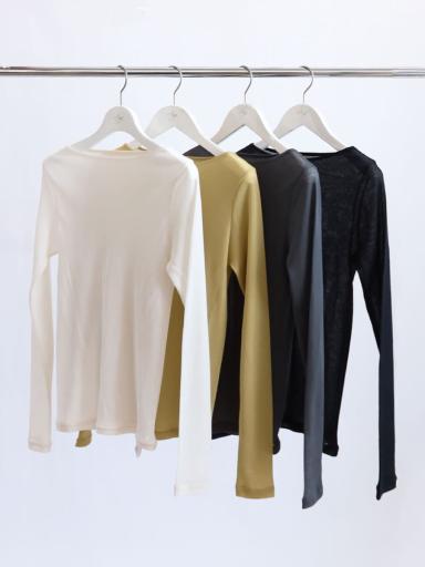 AgaxTシャツ/カットソー