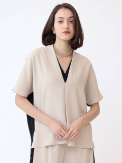 ベージュ　172cm