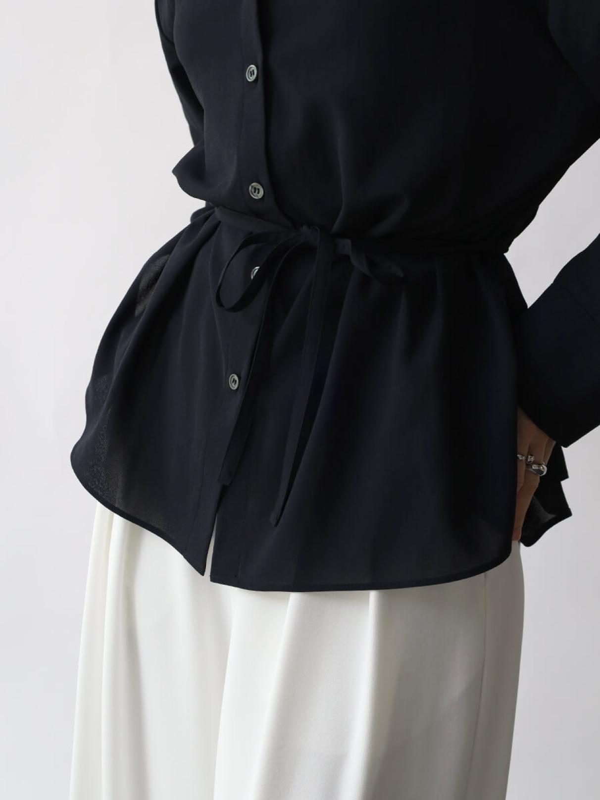 ヤマダヤ　Aga ケープデザインブラウス　新品未使用品 ヤマダヤ Aga ケープデザインブラウス 新品未使用品 ケープ