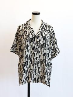 ホワイト×ブラック