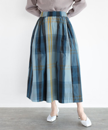 Agaxミディ丈スカート