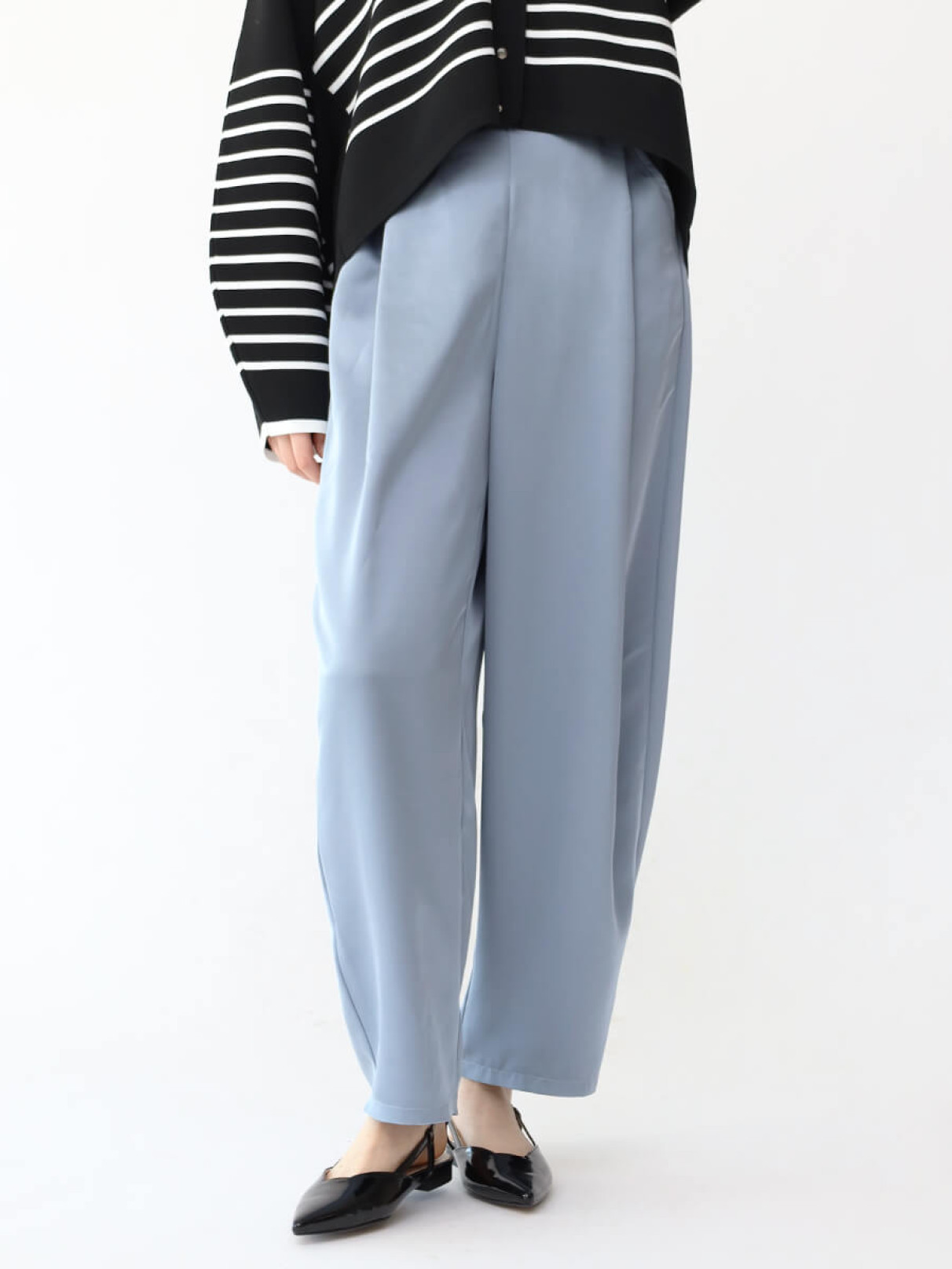 シルクライクコクーンワイドパンツ - Aga - Aga｜YAMADAYA STORE