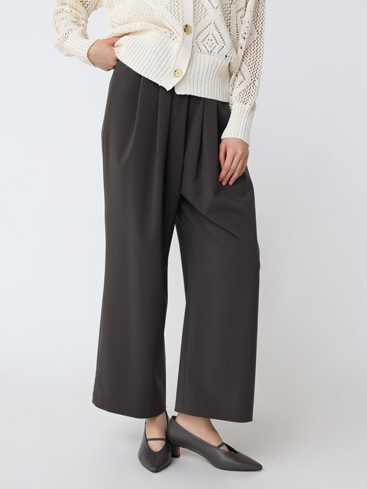 ウエストタックストレッチワイドパンツ - Aga - Aga｜YAMADAYA STORE