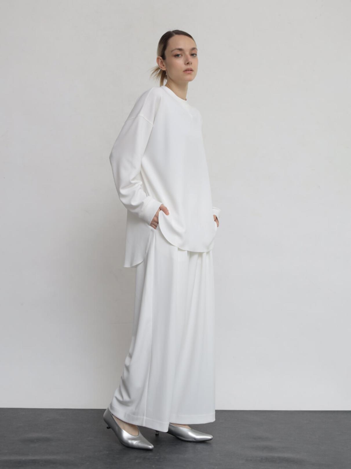 【新品】Aga アーガ ストレッチ　フロントタックワイドパンツ　ブラック　　M Aga アーガ -ファッション通販 FASHION WALKER