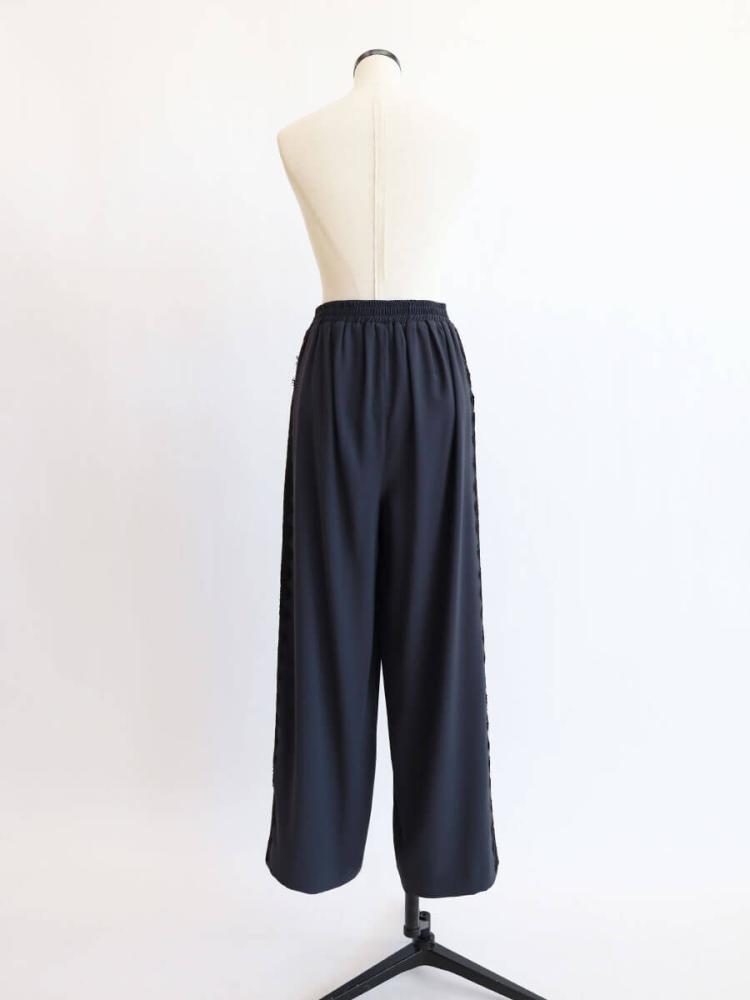 レースドッキングワイドパンツ - Aga - Aga｜YAMADAYA STORE