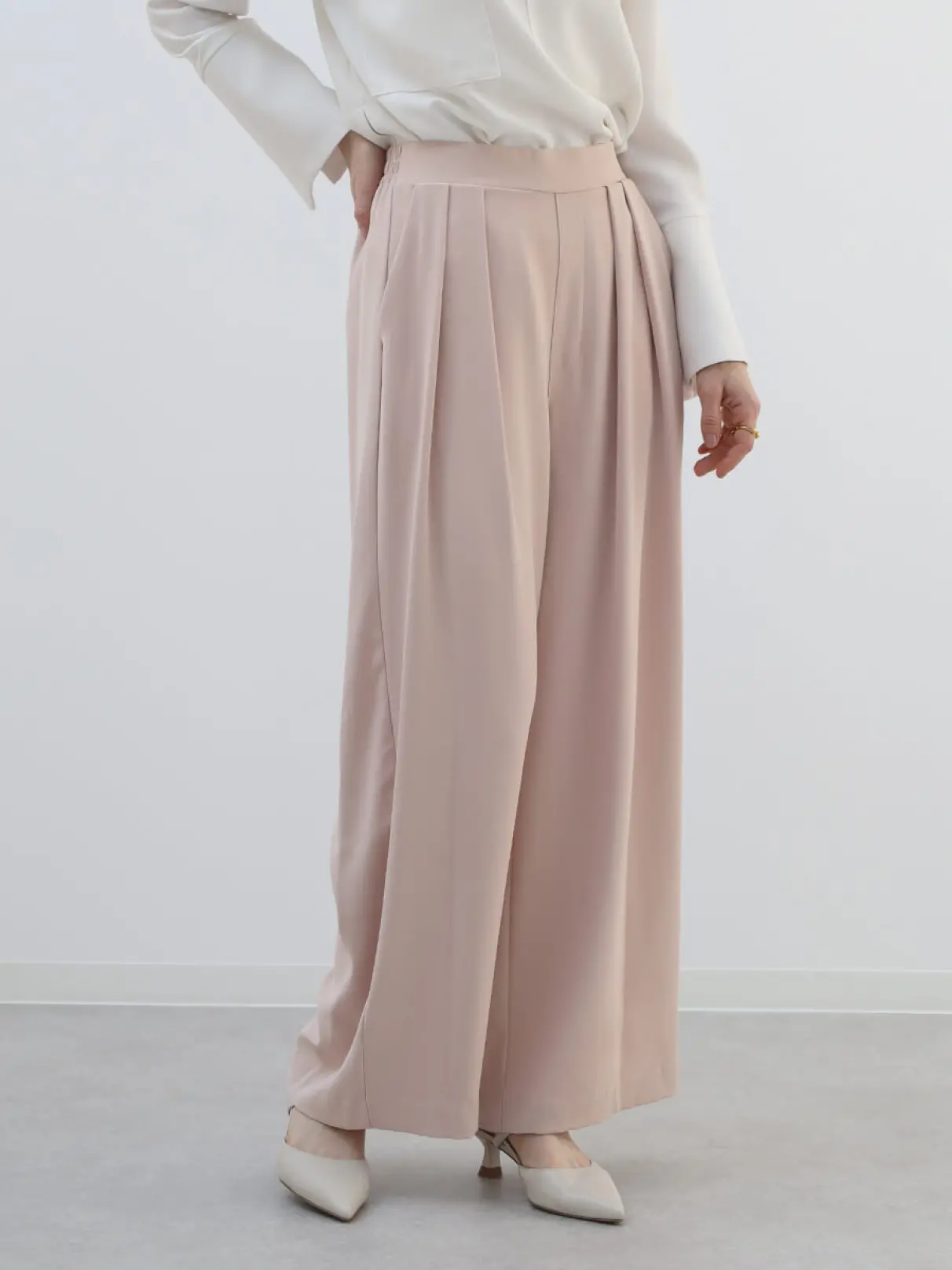 タックワイドイージーパンツ - Aga - Aga｜YAMADAYA STORE