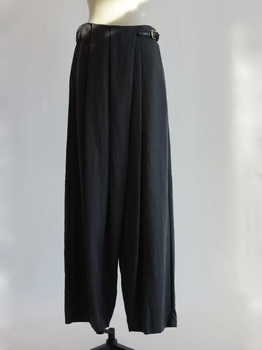 ベルト付タックバレルパンツ