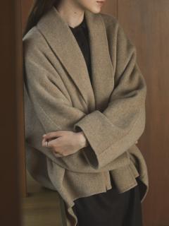 ベージュ　172cm