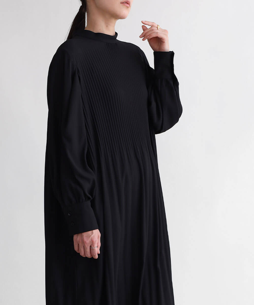 ケシプリーツワンピース YAMADAYA STORE ケシプリーツワンピース YAMADAYA STORE
