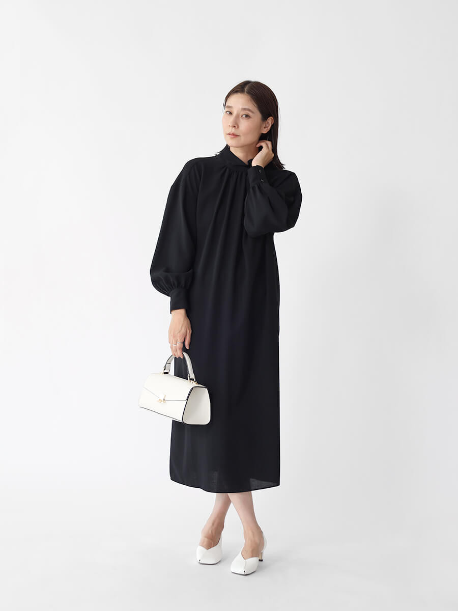 バックリボンスタンドカラ―ワンピース YAMADAYA STORE