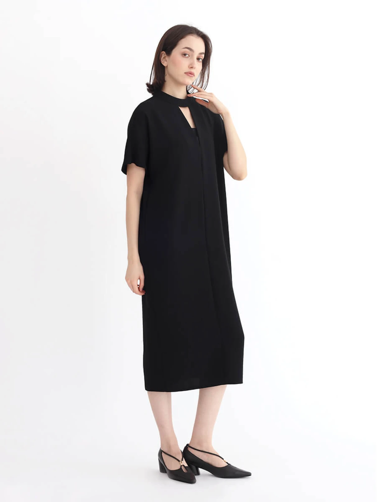 トライアングルネックワンピース - Aga - Aga｜YAMADAYA STORE