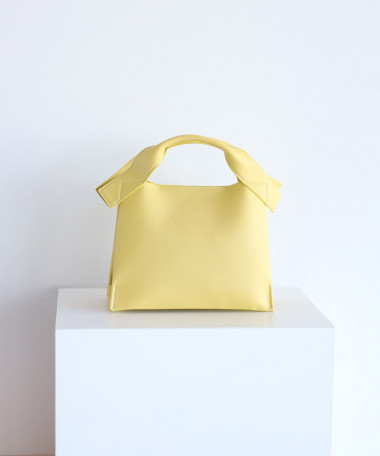 tovxショルダーバッグ