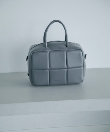 ADD CULUMNxショルダーバッグ