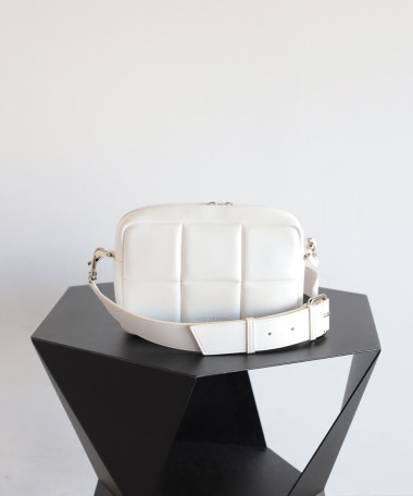 ADD CULUMNxショルダーバッグ